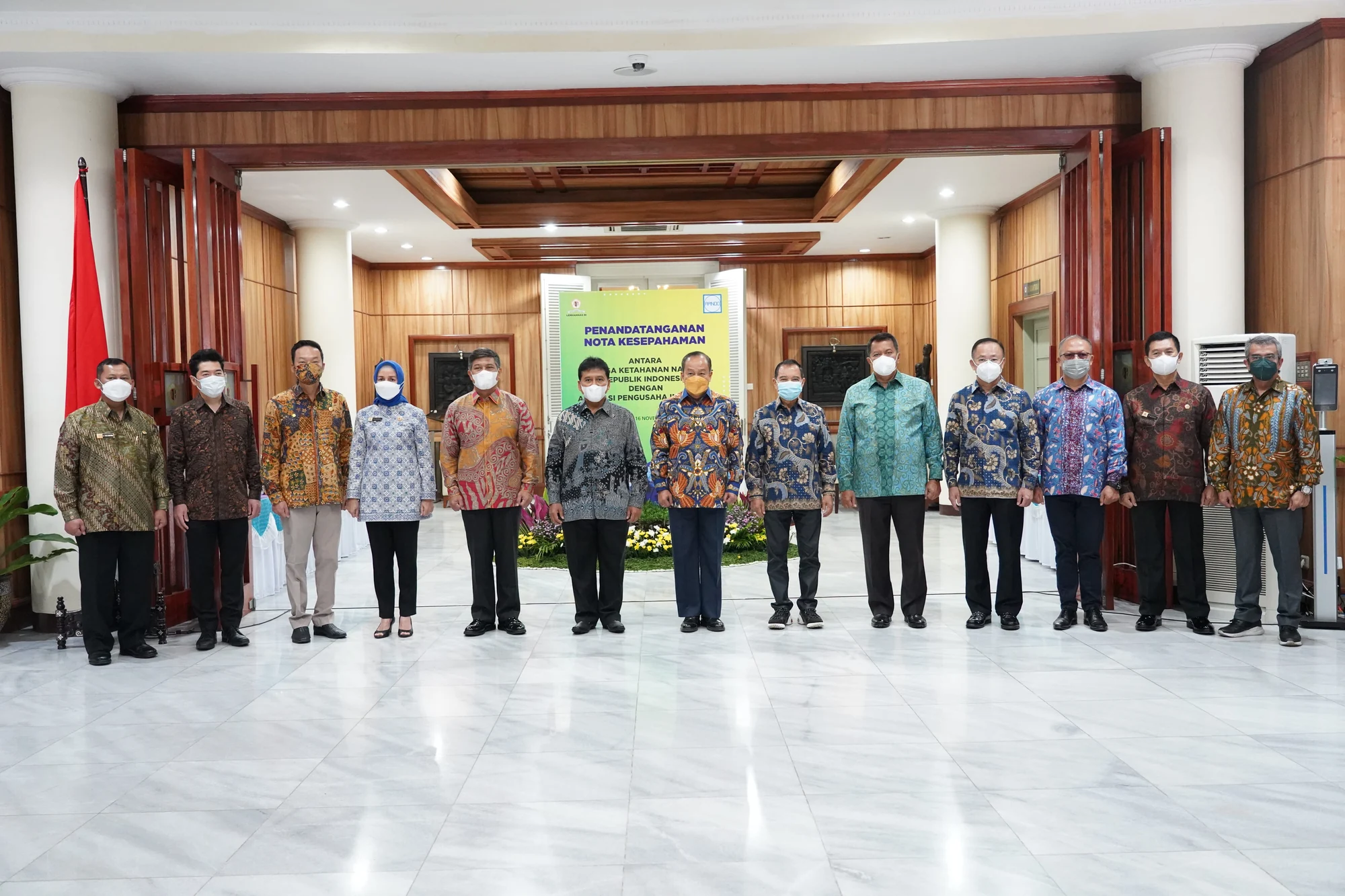 LAPORAN TAHUNAN APINDO Kabupaten Tangerang 2021